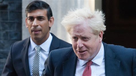 Rishi Sunak Leads Uk Pm Race Even As Boris Johnson Plans Dramatic