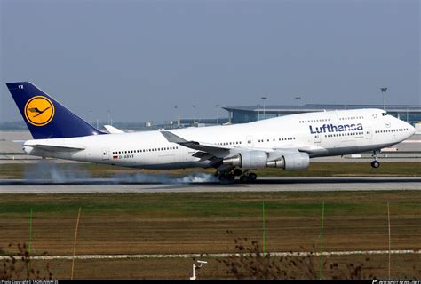 D ABVX Lufthansa Boeing 747 430 Photo By TAORUNWAY35 ID 1269427