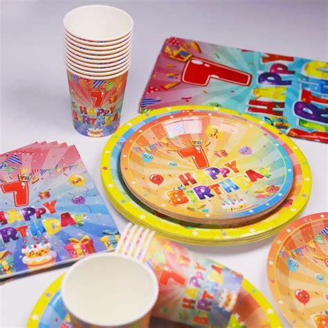 Lot De Assiettes En Papier Jetables Pour E Anniversaire Cm