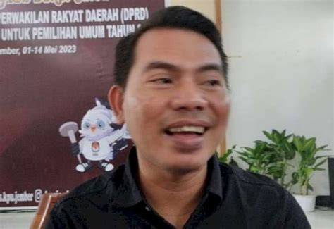 RRI Co Id KPU Jember Lakukan Verifikasi Administrasi Kegandaan Parpol