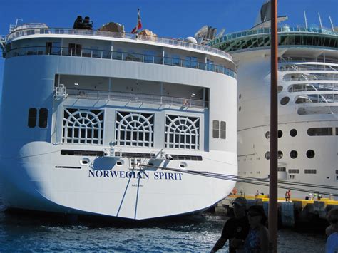 Norwegian Spirit Description Photos Position Cruise Deals