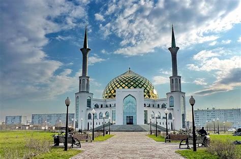 Hotel Kuzbass, Kemerovo, Russia - Booking.com