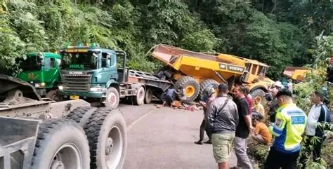 Masih Proses Evakuasi Begini Kondisi Terkini Jalan Lintas Liku 9 Yang