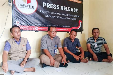 Panwascam Lemahwungkuk Lakukan Pengawasan Logistik Pemilu Citrust Id