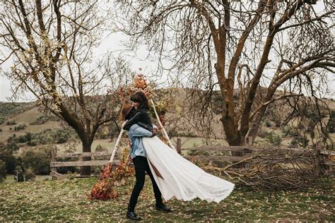 Autumn Wedding Inspiration In An Old Shearing Shed Nouba Au