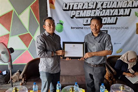 PNM Kendari Raih Penghargaan Pemberdayaan UMKM Di Sultra Dan Kendari