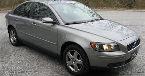 2005 Volvo S40 T5 AWD
