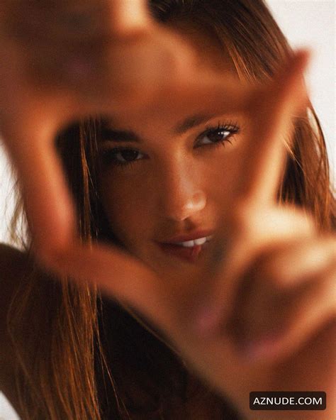 Alexis Ren Full Nude Sexy Photoshoot By Melissa Cartagena Aznude