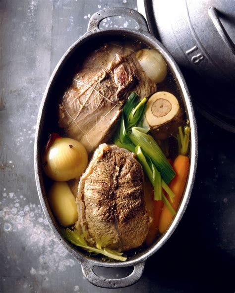 Recette De Pot Au Feu De Cyril Lignac Marie Claire