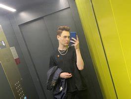 Live Sex Chat With Danya Milkis At BongaCams