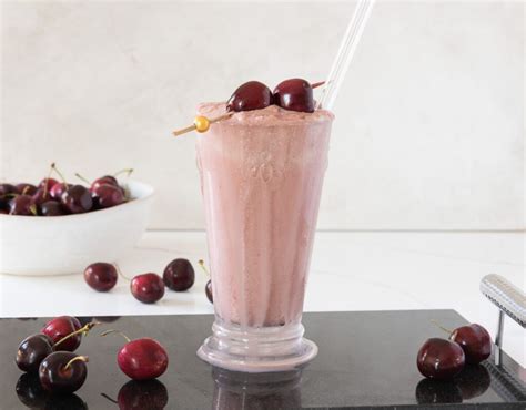 Ultimate Cherry Smoothie Recipe Anti Inflammatory Delectable Food