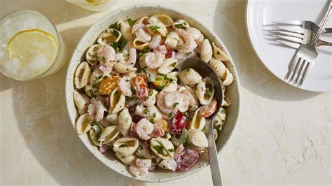 Tutustu 99 Imagen Seafood Pasta Salad Abzlocal Fi