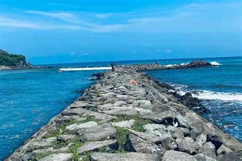 Rekomendasi Tempat Wisata Pantai Di Daerah Cilacap Halaman 1