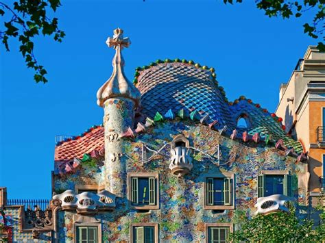 Gaudi Buildings You Must See In Barcelona City Wonders