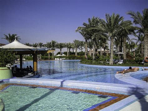 Emirate Palace swimming pool in Abu Dhabi, United Arab Emirates - UAE image - Free stock photo ...