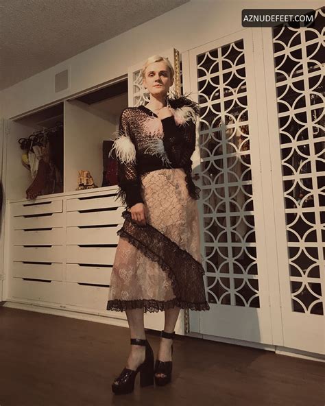 Gayle Rankin Feet Aznudefeet