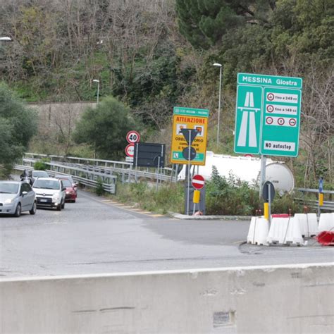 Messina Lasciare Aperto Lo Svincolo Di Giostra La Richiesta Di Libero