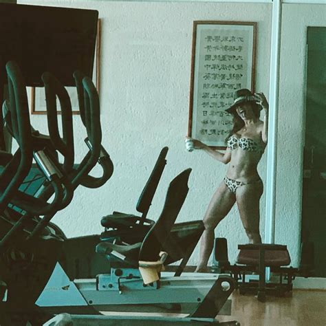 Galilea Montijo y las claves para lucir en bikini y en forma a los años Infobae