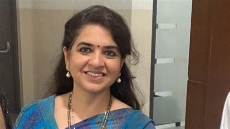 Maharashtra Elections Ex Bjp Spokesperson Shaina Nc Joins Cm