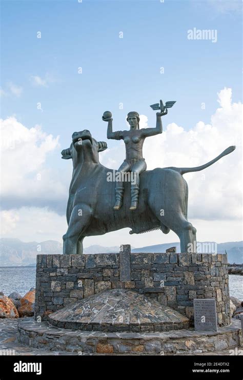 King minos of crete hi-res stock photography and images - Alamy