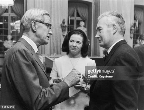 Sir Derek Barton Photos And Premium High Res Pictures Getty Images