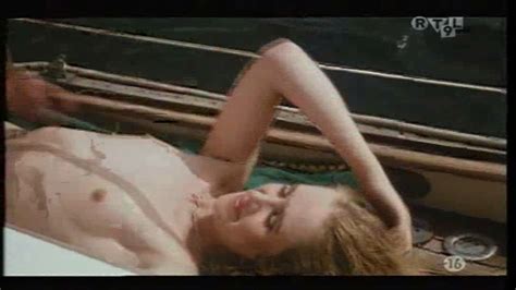 Valérie Houlier nude pics page 1