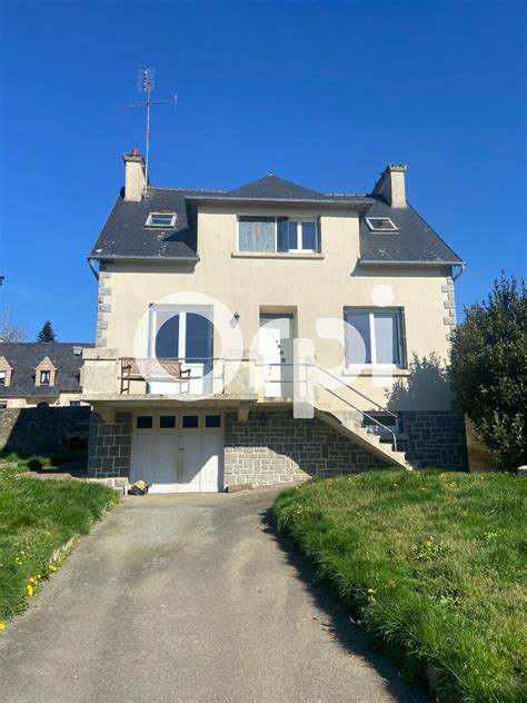 Achat maison 5 pièces 80 m² Saint Nicolas du Pélem 128 400