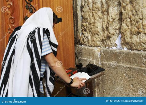 Jerusalem, Western Wall editorial photography. Image of religion ...