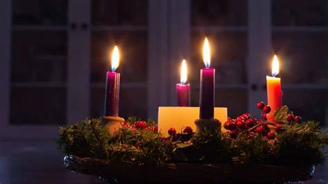 What Are Colors And Order Of Advent Candles