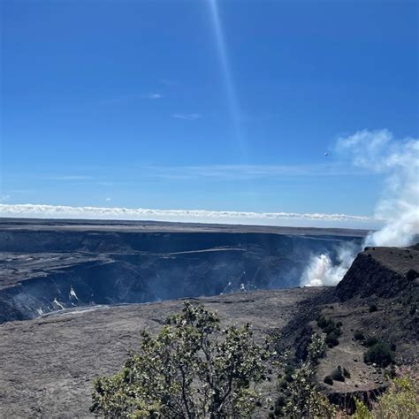 Kīlauea Iki Crater Overlook - Pāhoa, HI