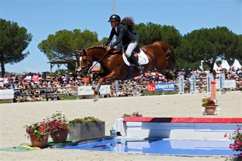 DIAPORAMA Championnat de france CSO poney à Lamotte Beuvron le