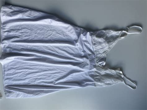 Weisses Lingerie Set oder Nachtwäsche Gr M Spitze DIM Gebraucht in Gockhausen für CHF 22