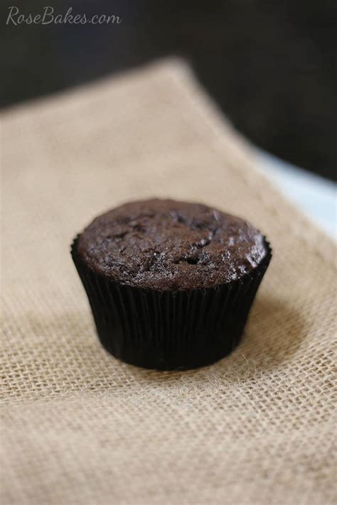 Chocolate Maple Bacon Cupcakes