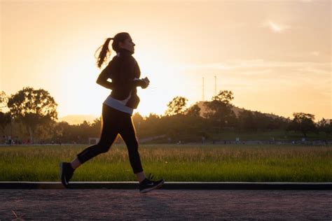 Wie Mit Dem Joggen Anfangen FASHION INSIDER MAGAZIN Modeblog