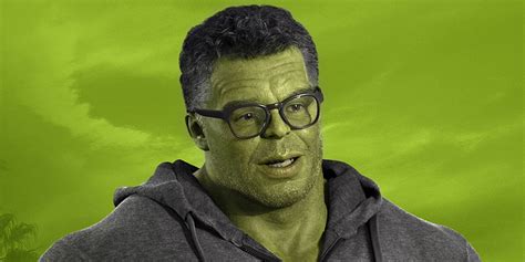 Marvel Forgets About Mark Ruffalo & MCU Fans Have Hilarious Theories