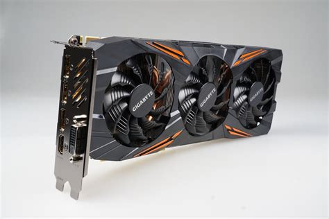 Gigabyte Gtx G Gaming G Kompakt Und K Hl Aber In Spielen Zu Laut