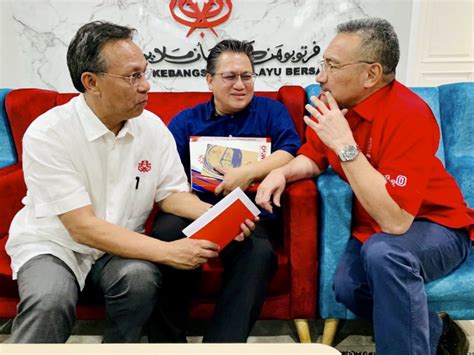 Hisham Im Still Loyal To Umno Malay Mail