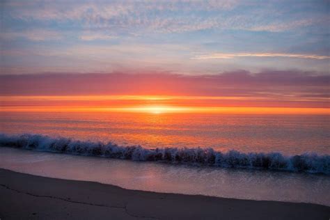 Pin by Markus Areleias on Salisbury Beach, Ma | Sunset painting, Sky painting, Sunset sky