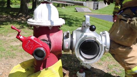 Fireground Operations Hydrant Ops And Forward Hose Lay Youtube