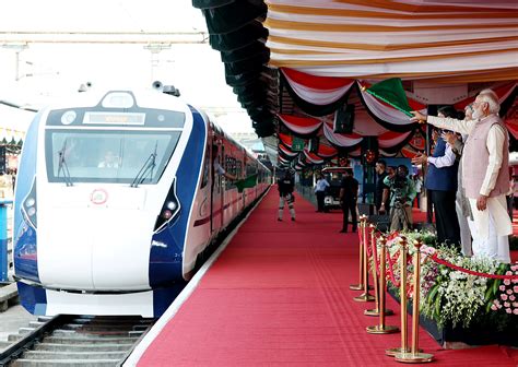 Uttarakhand S First Vande Bharat Express Train Flags Off The Financial World