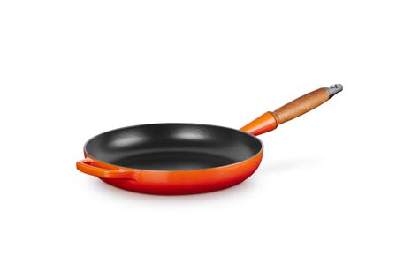 Le Creuset Patelnia Signature z drewnianym uchwytem 26 cm Płomienny