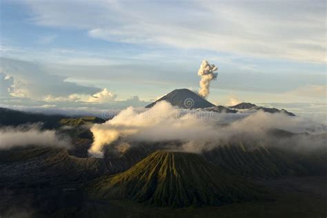 Bromo Vulcano W Wschodnim Java Indonesia Zdjęcie Stock Obraz złożonej