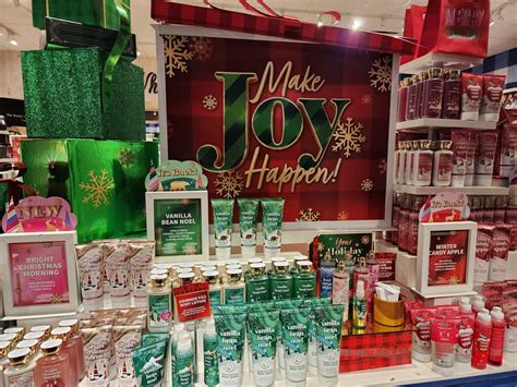 Bath And Body Works Holiday Scents Season Minna Margery