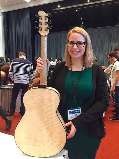 Holy Grail Guitar Show 2015 – Part 2 | GITARRE & BASS