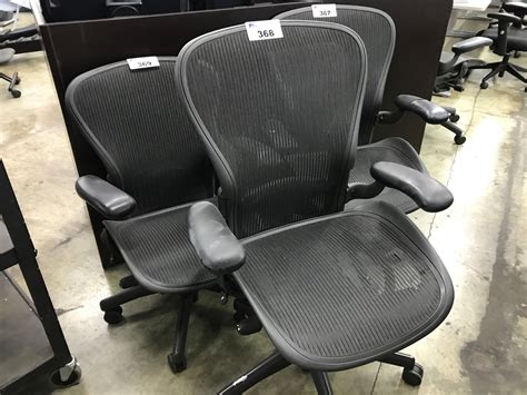 Herman Miller Aeron Fully Adjustable Mesh Back Ergonomic Task Chair