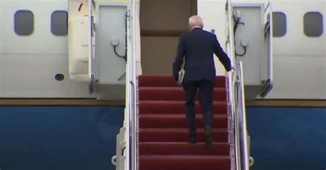 WATCH: Biden Takes Off to Rehoboth Beach for Another Vacation - Biden ...