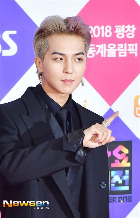 포토엔hd 위너 송민호 남다른 카리스마sbs 가요대전 네이트 연예