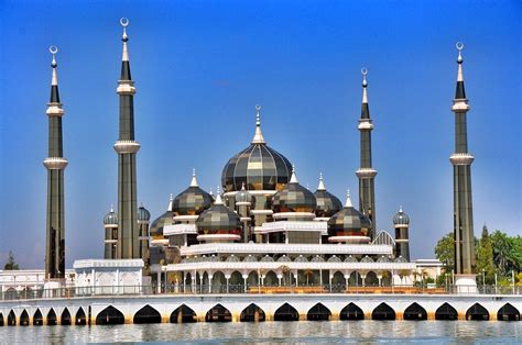 Crystal Mosque or Masjid Kristal, is a mosque in Kuala Terengganu, Terengganu, Malaysia; [1200 x ...