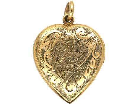 9ct Gold Heart Shaped Locket with Scroll Engraved Detail (366N) | The ...