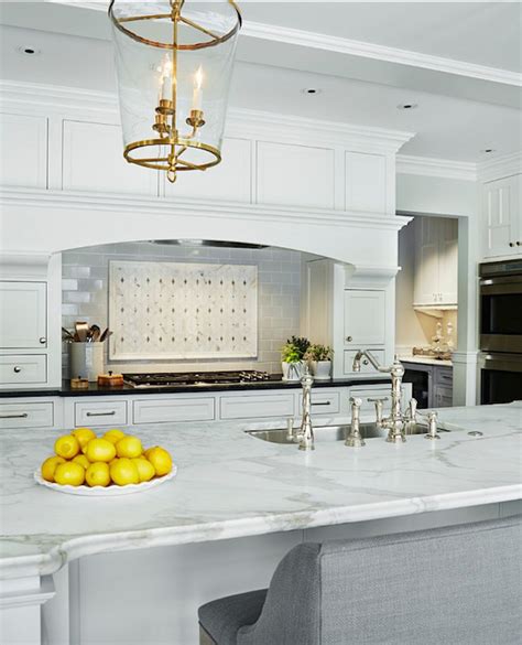 White Dove Cabinets Traditional Kitchen Benjamin Moore White Dove